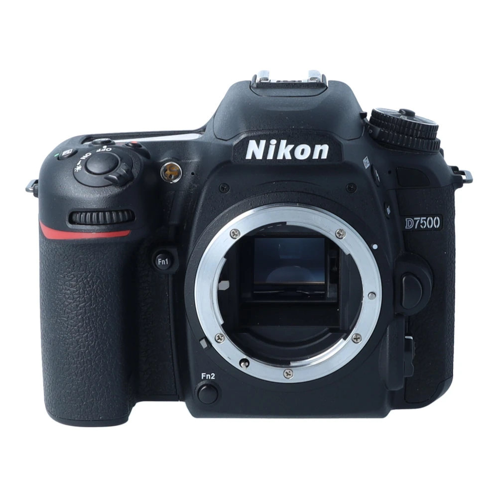 Aparat UŻYWANY Nikon D7500 body s.n. 6147202