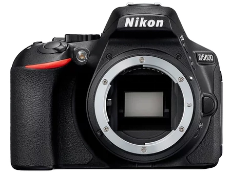 Lustrzanka Nikon D5600  body