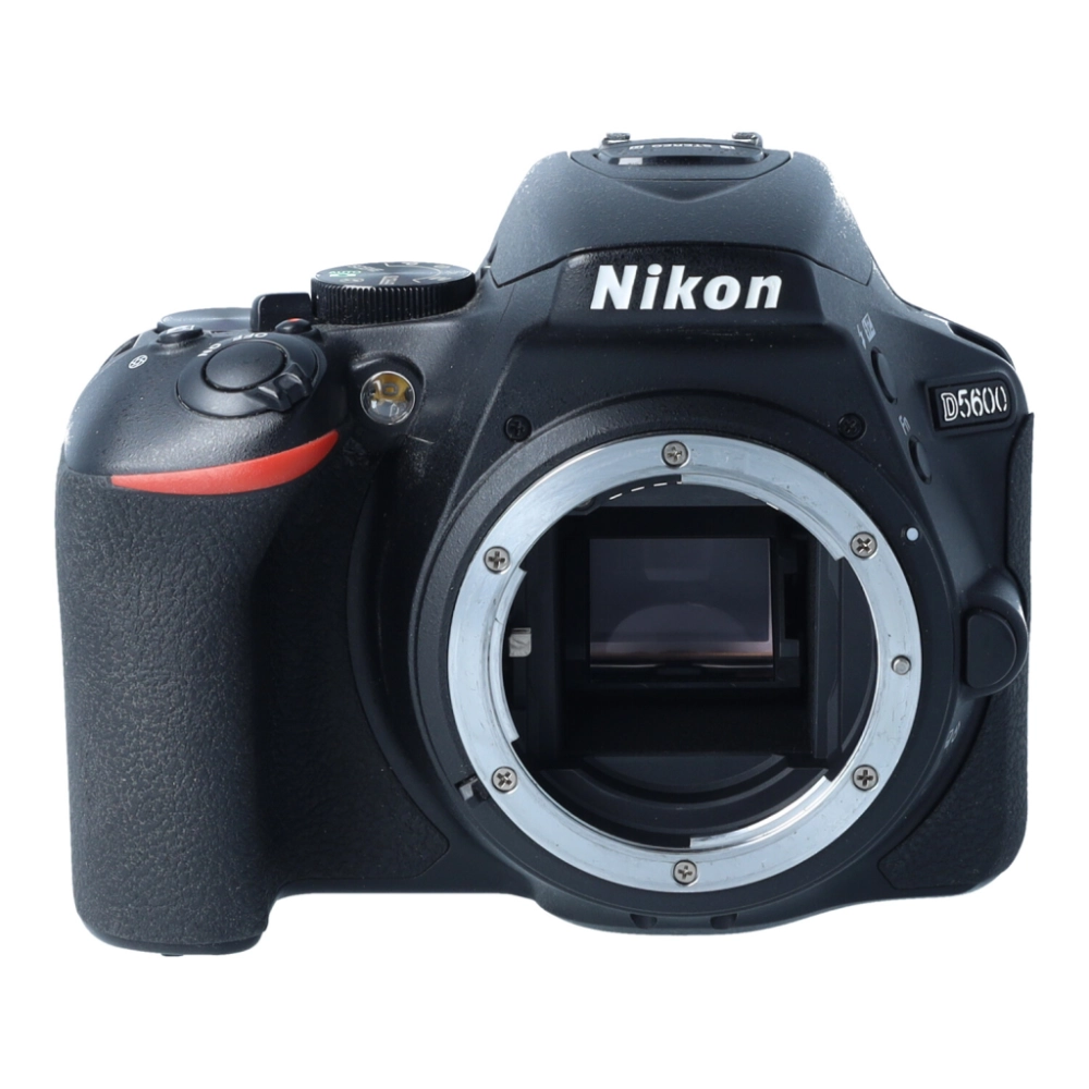 Aparat UŻYWANY Nikon D5600 body s.n. 6247171