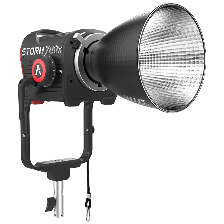 Aputure Storm 700x