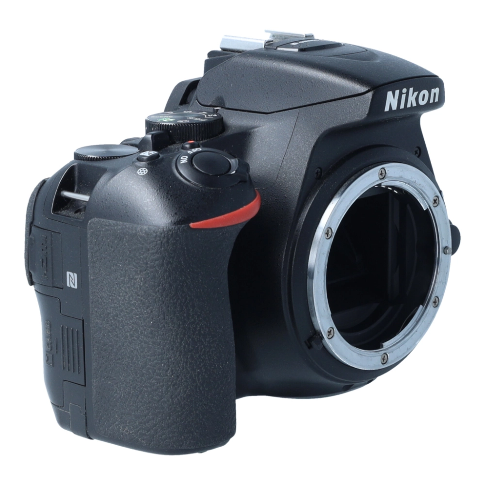 Aparat UŻYWANY Nikon D5600 body s.n. 6247171
