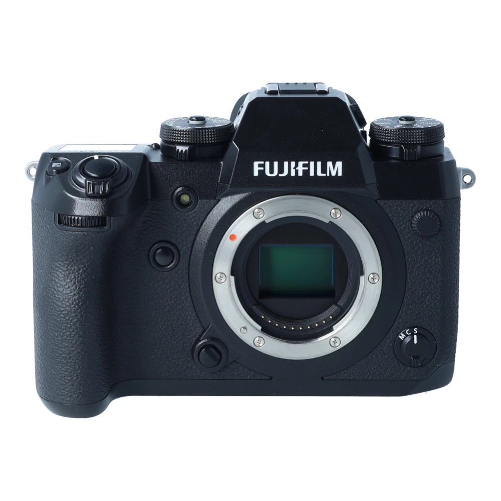Aparat UŻYWANY FujiFilm X-H1 + grip VPB-XH1 s.n. 82M53610-8AQ00623
