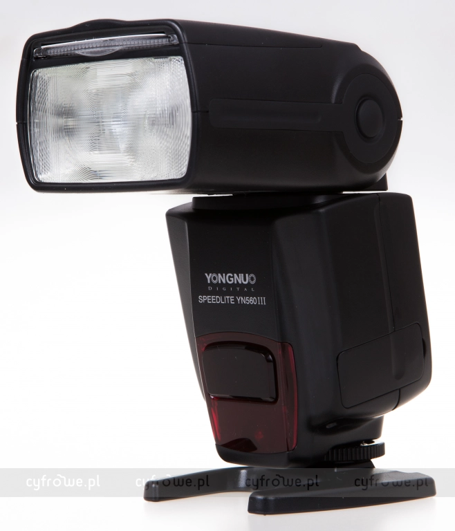 Lampa błyskowa Yongnuo YN-560III z LCD (stopka uniwersalna)