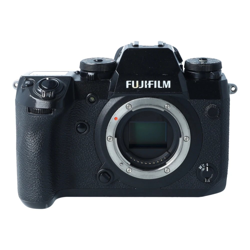 Aparat UŻYWANY FujiFilm X-H1 + grip VPB-XH1 s.n. 81M57618