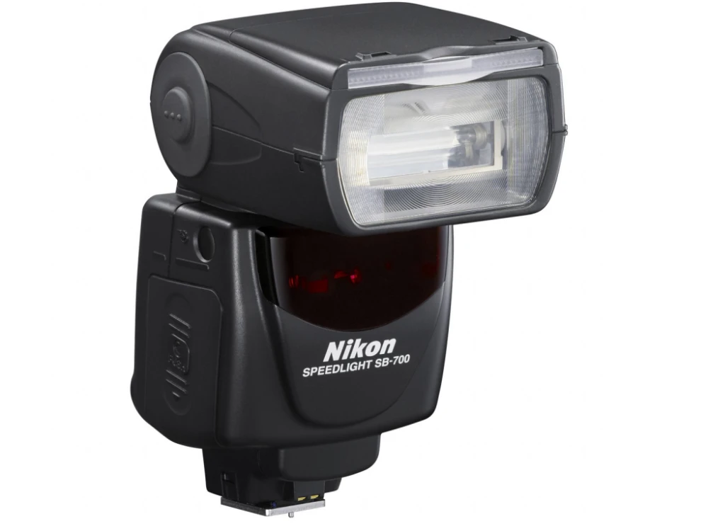 Lampa błyskowa Nikon SB-700 