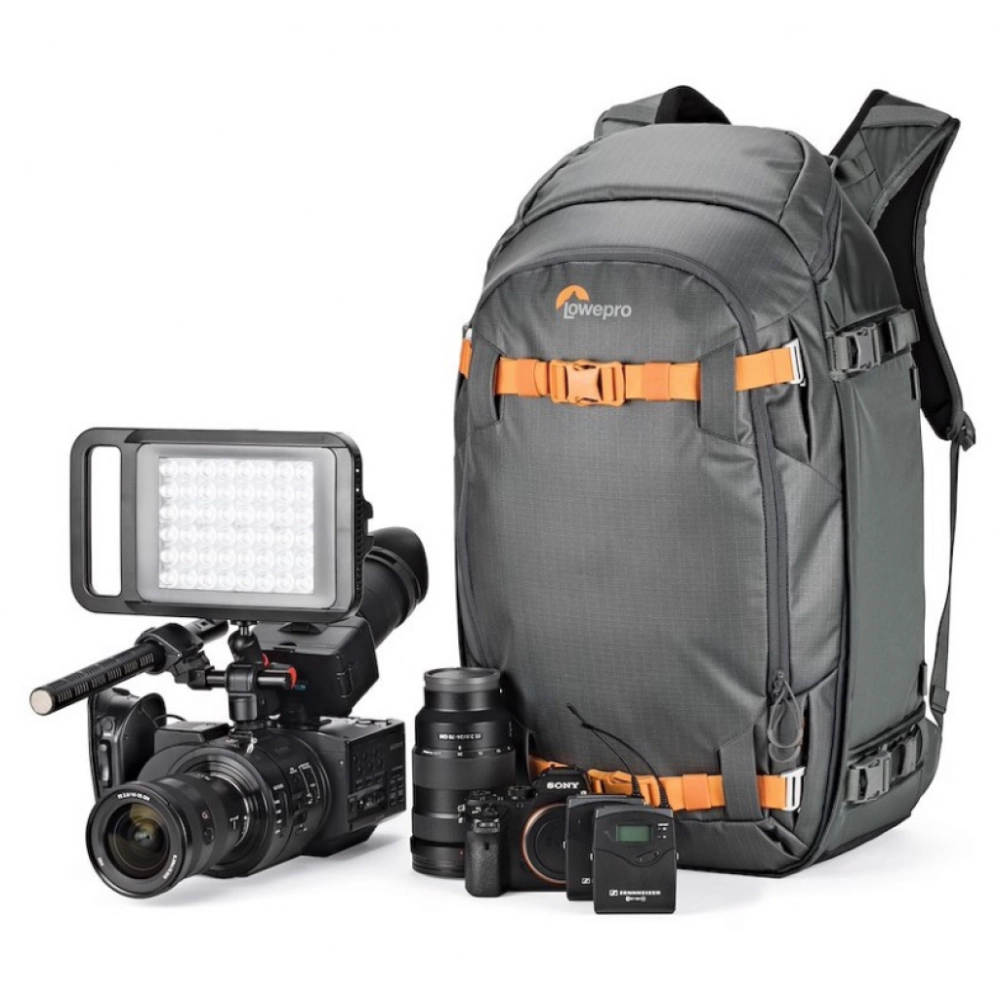 Plecak Lowepro Whistler BP 450 AW II Green Line