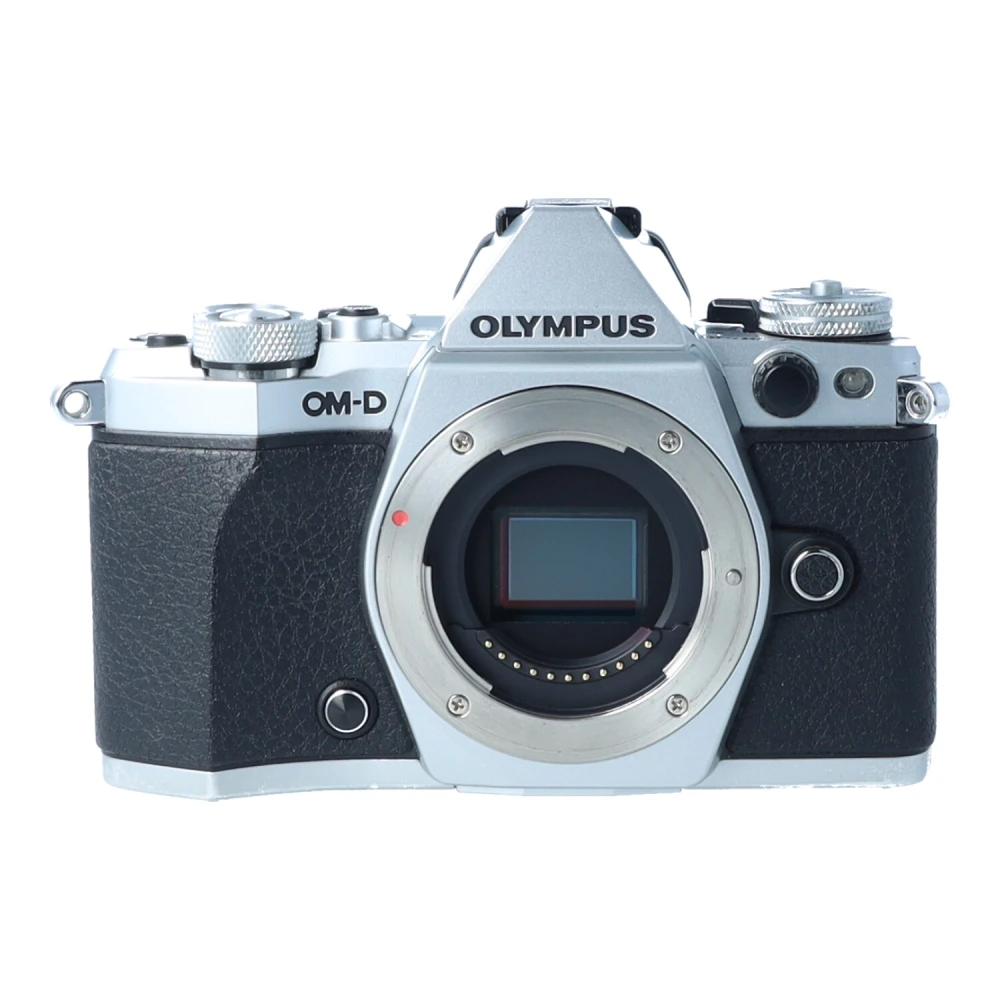 Aparat UŻYWANY Olympus OM-D E-M5 Mark II body srebrny s.n. BFKA63429