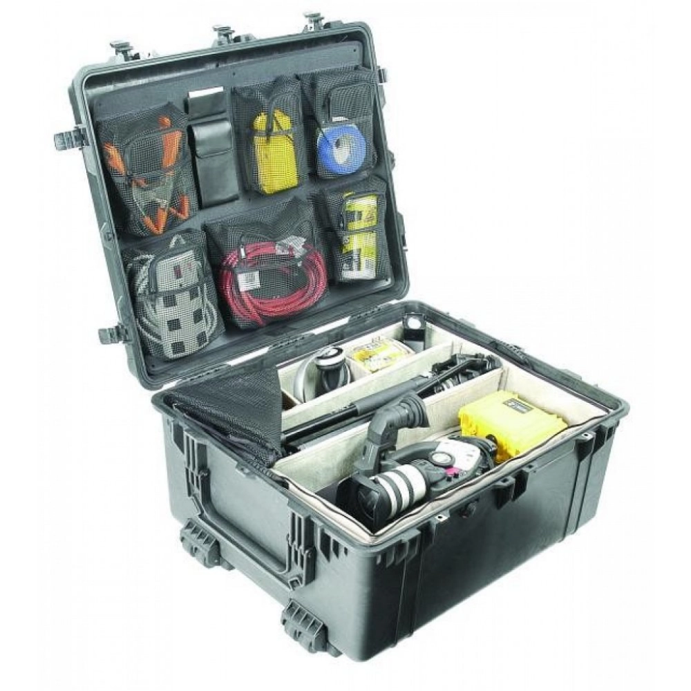 Peli ™1690 skrzynia z gąbką czarna