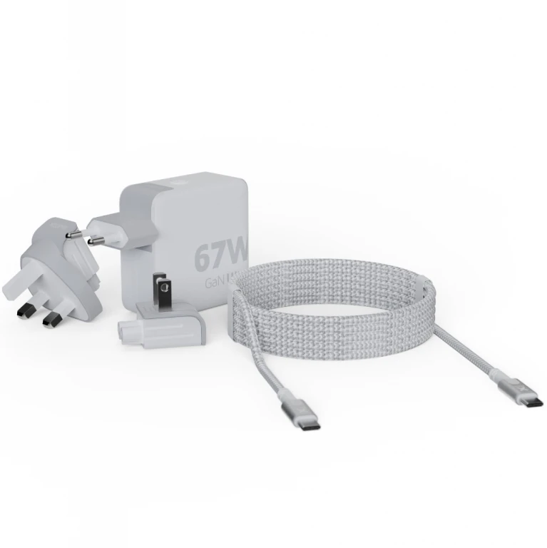 Xtorm Ładowarka turystyczna 67W GaN +kabel USB-C PD biała