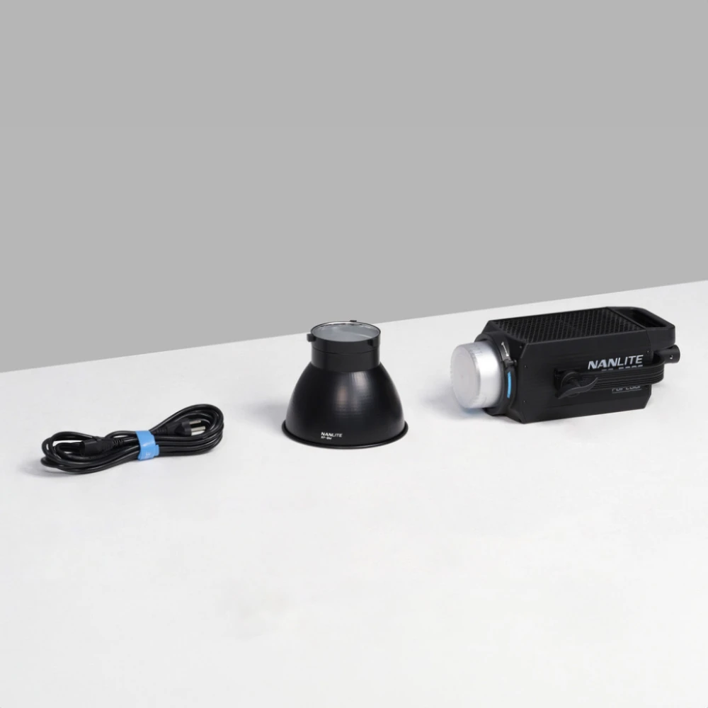 Lampa LED NANLITE FS-300C RGBW Spot Light Bowens