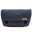 Peak Design Field Pouch v3 z paskiem niebieska na drobne akcesoria