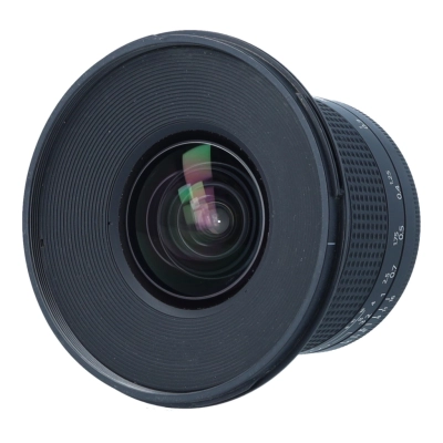 Irix 15 mm f/2.4 Firefly / Nikon F s.n. 217062377