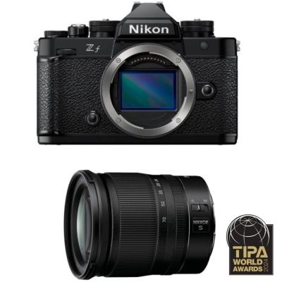 Nikon Zf + 24-70 mm f/4 S 