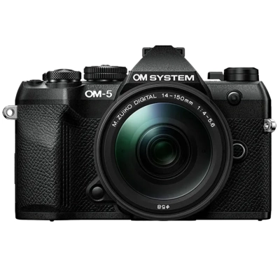 OM System OM-5 II body czarny + OM System 14-150 mm