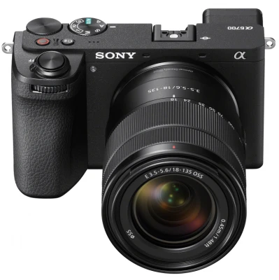 Sony A6700 + 18-135 mm f/3.5-5.6 (ILCE6700MB.CEC)
