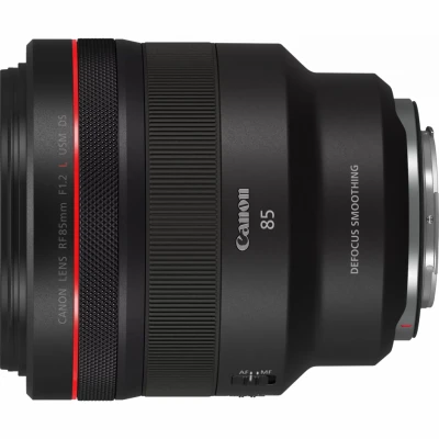 Canon RF 85 mm f/1.2 L USM DS. 