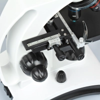 Mikroskop Delta Optical BioLight 300 biały