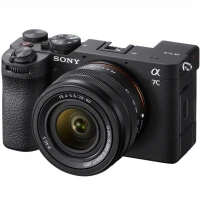 Aparat cyfrowy Sony A7C II + 28-60 mm f/4-5.6 czarne (ILCE7CM2LB.CEC)