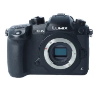 Aparat UŻYWANY Panasonic Lumix DC-GH5 body s.n. WH7GB001836