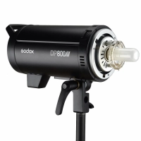 Lampa studyjna Godox DP800III mocowanie Bowens