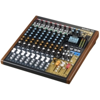 Tascam Mikser Model 12 z rejestratorem