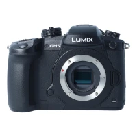 Aparat UŻYWANY Panasonic Lumix DC-GH5 body s.n. WG2JG001025