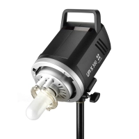 Lampa studyjna Quadralite Up! X 300 mocowanie Bowens