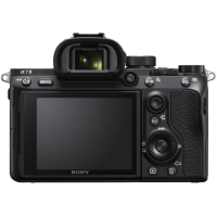 Aparat cyfrowy Sony A7 III + 24-105 mm f/4.0 (ILCE7M3GBDI.EU)