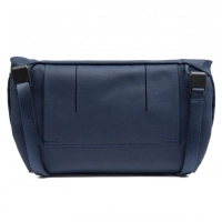 Peak Design Field Pouch v3 z paskiem niebieska na drobne akcesoria