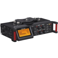 Tascam DR-70D czterokanałowy rejestrator audio do lustrzanek i bezlusterkowców