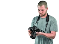Manfrotto Pasek do aparatu z zaczepami