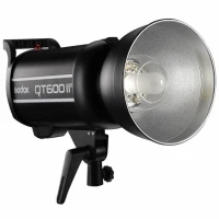 Lampa studyjna Godox QT600IIM mocowanie Bownes