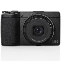 Aparat cyfrowy Ricoh GR IIIx 