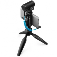 Sennheiser MKE 200 w zestawie ze statywem PIXI MINI